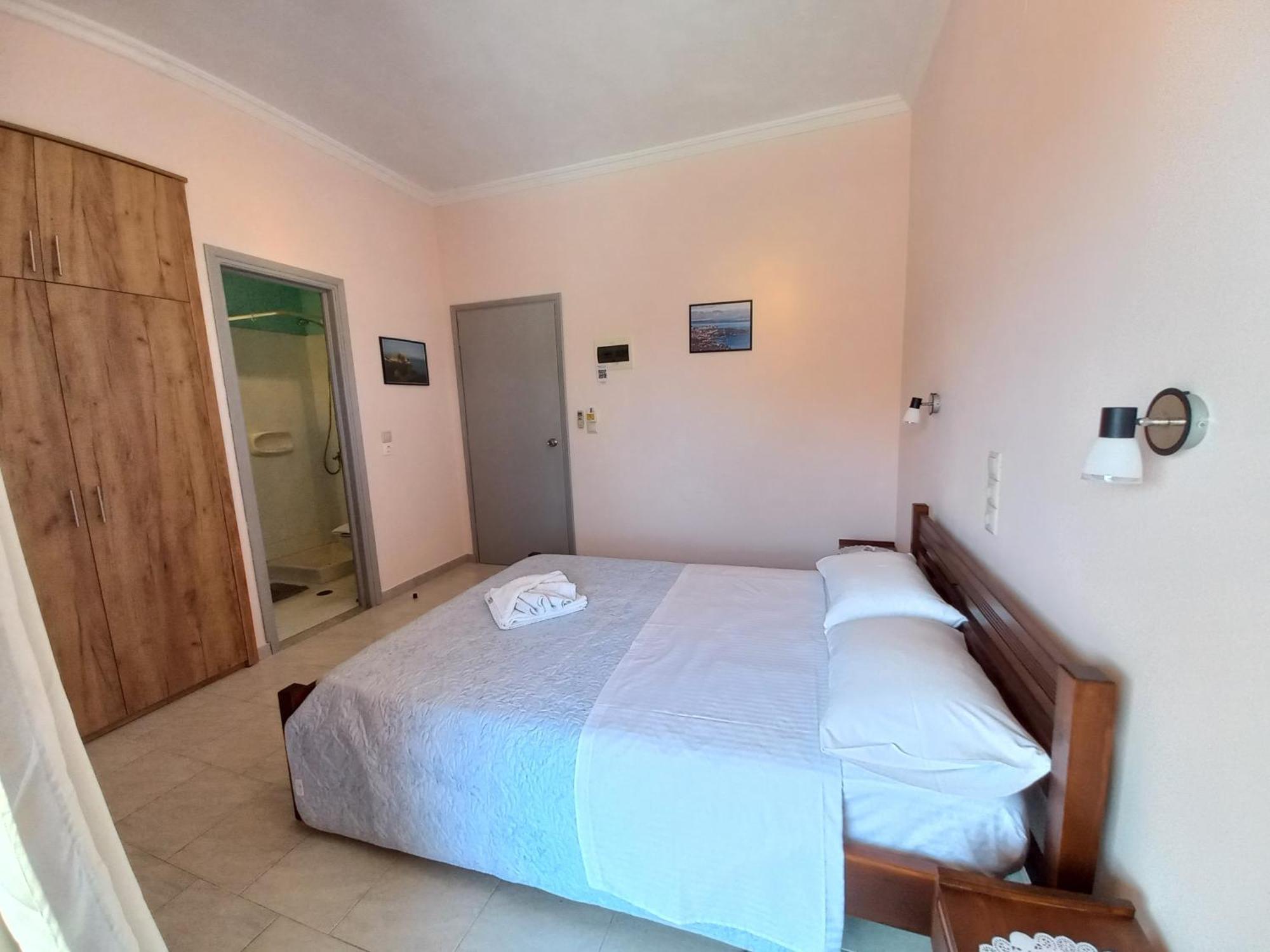 Porto-Fino Hotel อาร์ริลลาส ภายนอก รูปภาพ